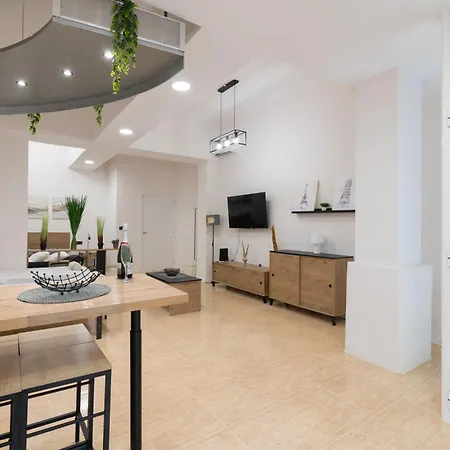Apartment Spacious Oceanografic Flats *
